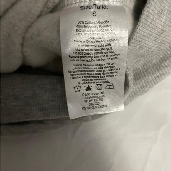 Peanuts Gray Sweatshirt - Picture 4 of 4